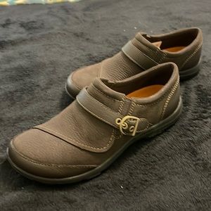 Merrill Dassie buckle shoes